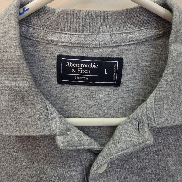 ⭐️Abercrombie And Fitch Gray Polo Shirt - Picture 3 of 4